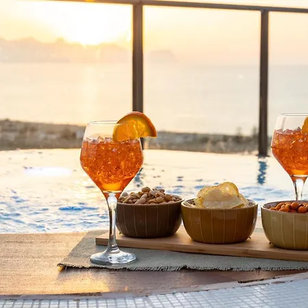 Vista Mare Con Piscina Riscaldata A Trappeto
